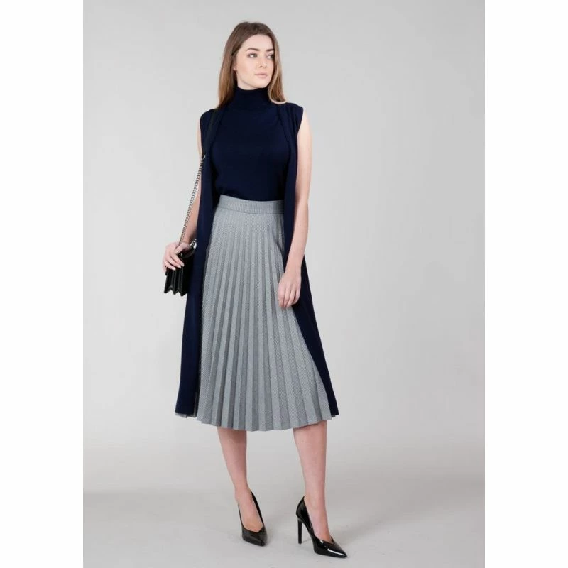 Outlet π₯° Womens Pure Extra Fine Merino Wool Sleeveless Longline Cardigan Navy By Paul James Knitwear β 6 Outlet π₯° Womens Pure Extra Fine Merino Wool Sleeveless Longline Cardigan Navy By Paul James Knitwear β - Image 4