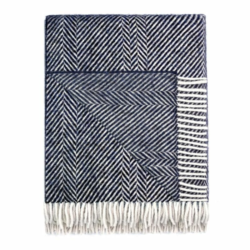 Flash Sale βοΈ Keats Heavyweight Shetland Wool Chevron Blanket - Oxford Blue By Paul James Knitwear π₯° 4 Flash Sale βοΈ Keats Heavyweight Shetland Wool Chevron Blanket - Oxford Blue By Paul James Knitwear π₯° - Image 2
