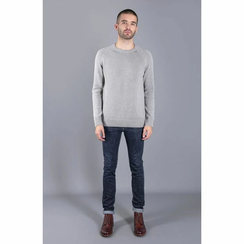 Promo π€© Mens 100% Cotton Midweight Raglan Crew Neck Jumper Ash - Grey By Paul James Knitwear π₯ 4 Promo π€© Mens 100% Cotton Midweight Raglan Crew Neck Jumper Ash - Grey By Paul James Knitwear π₯ - Image 2